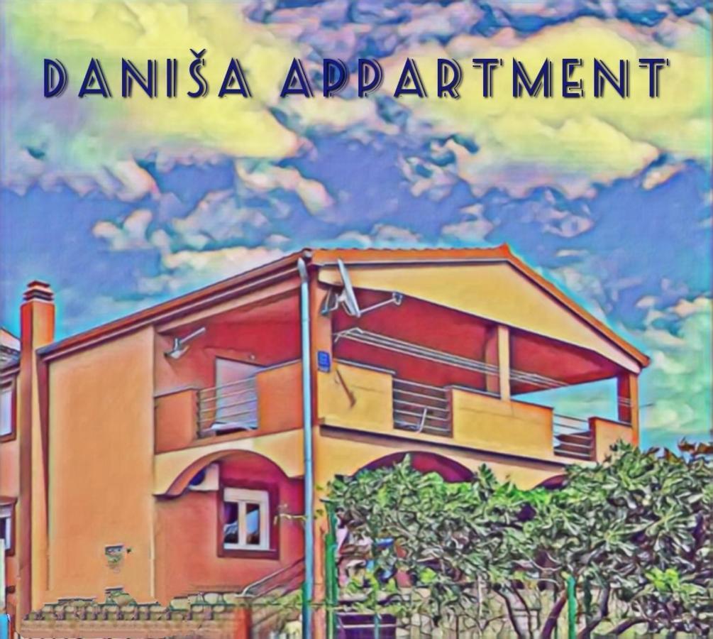 Danisacroatia Appartement Maslenica Buitenkant foto